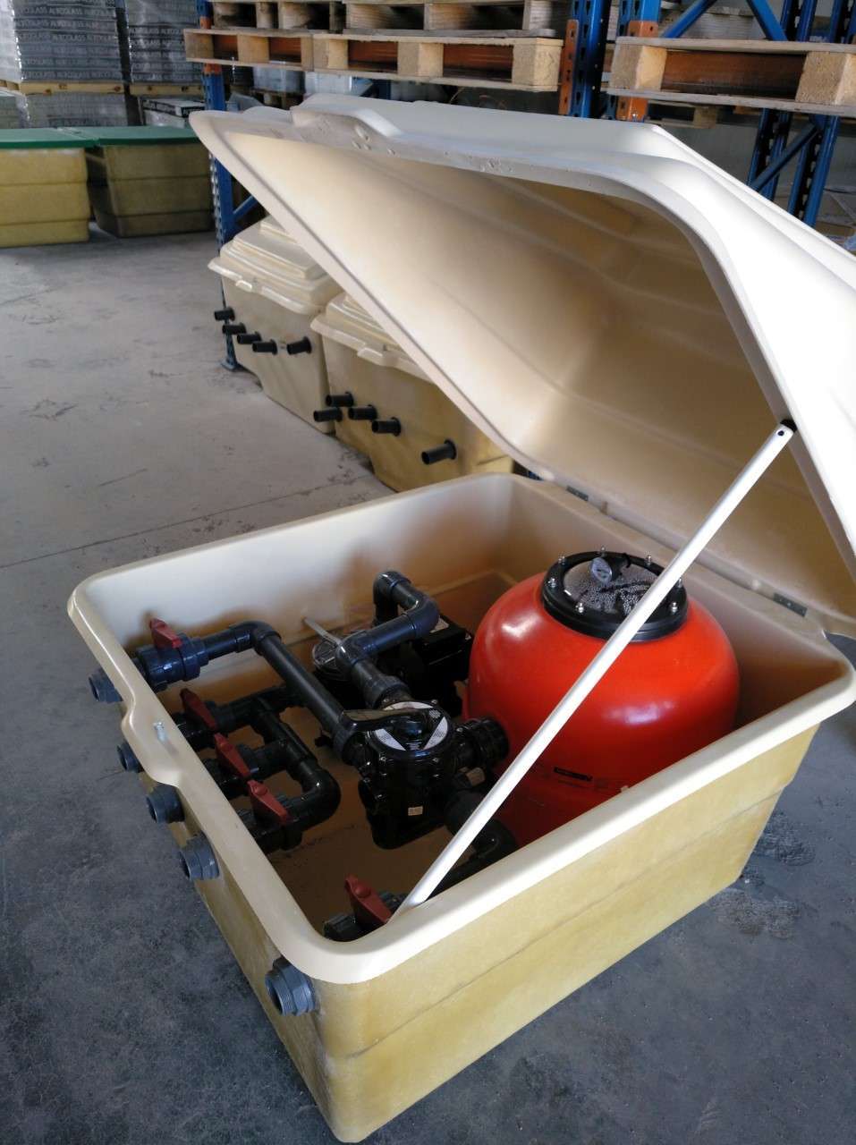 Compacto Caseta Depuradora Piscina Semienterrada Astralpool Vesúbio 500 - Imagen 2